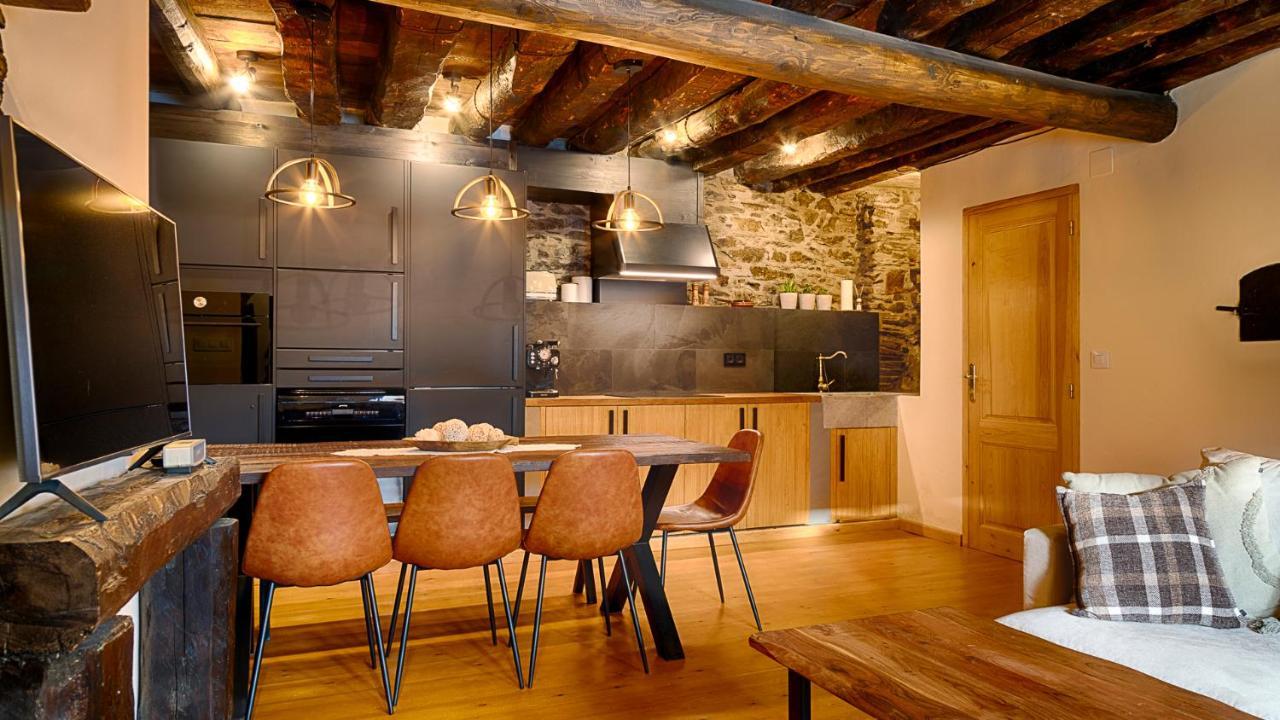 Saplan Real Estate Vilamos Villa Esterno foto