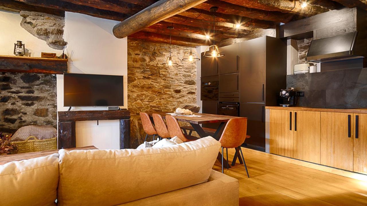 Saplan Real Estate Vilamos Villa Esterno foto