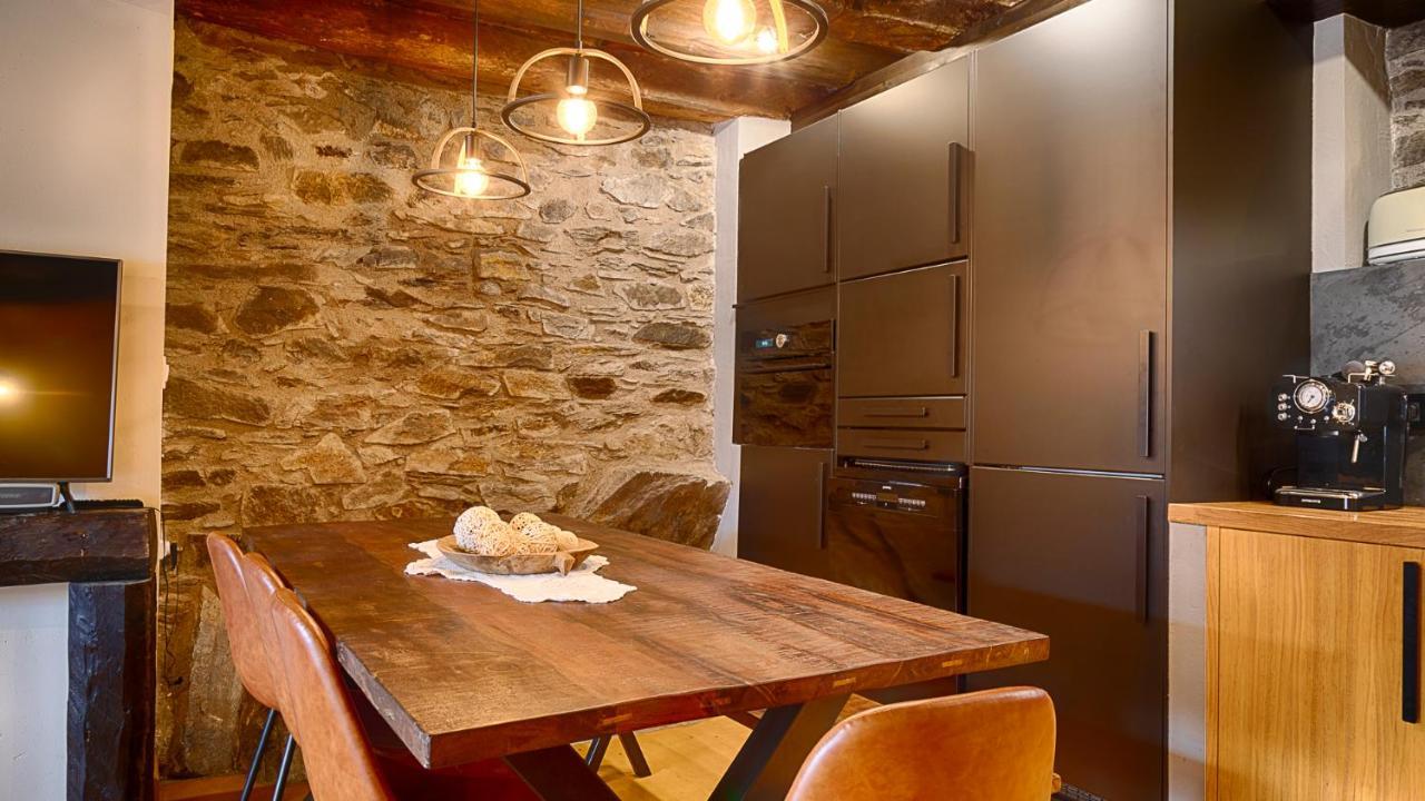 Saplan Real Estate Vilamos Villa Esterno foto